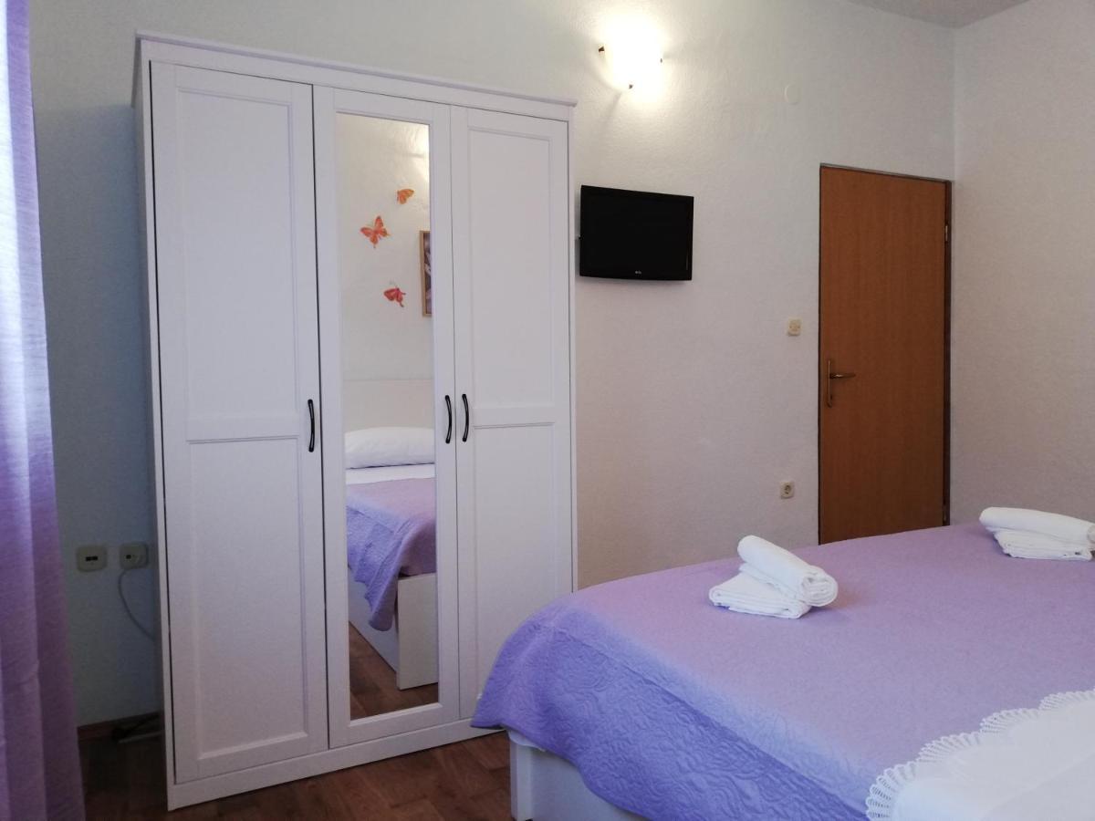 Apartment Pecarevic - A Holiday With A Stunning View Vis Esterno foto