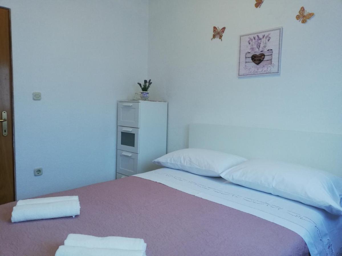 Apartment Pecarevic - A Holiday With A Stunning View Vis Esterno foto