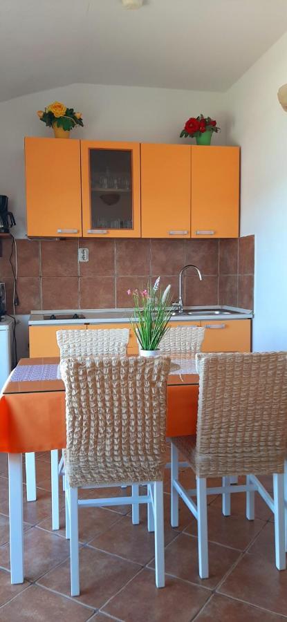 Apartment Pecarevic - A Holiday With A Stunning View Vis Esterno foto
